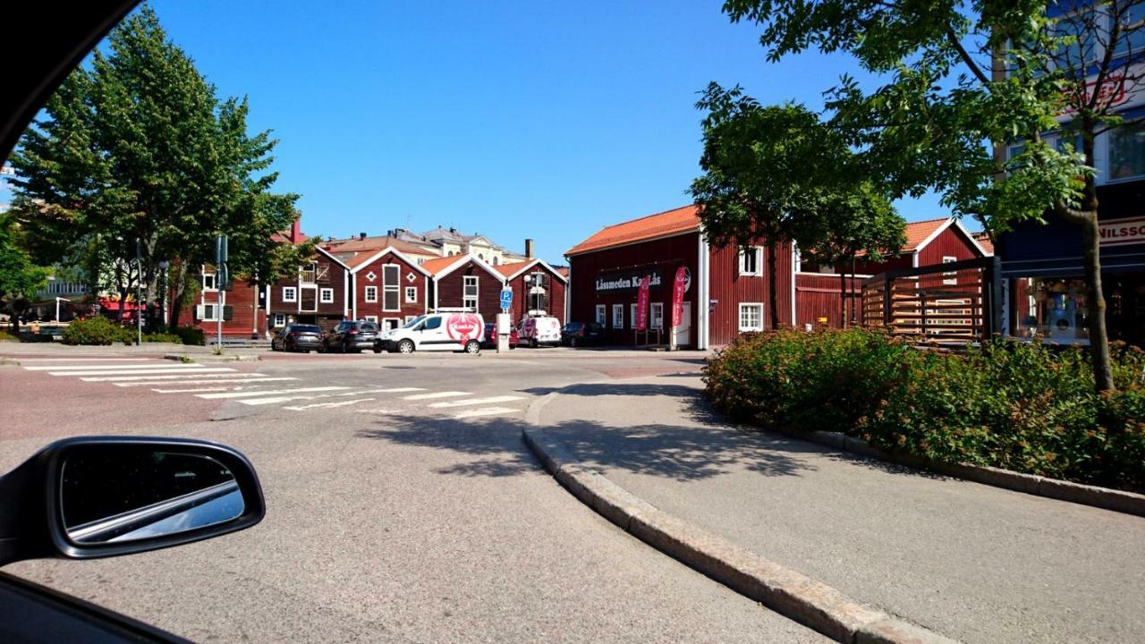Ett Hus Med 3 Sovrum Med Supersnabba Internet Fiberanslutningen 1000Mb-100Mb I Hoeg, 7 Minuter Fran 胡迪克斯瓦尔 外观 照片